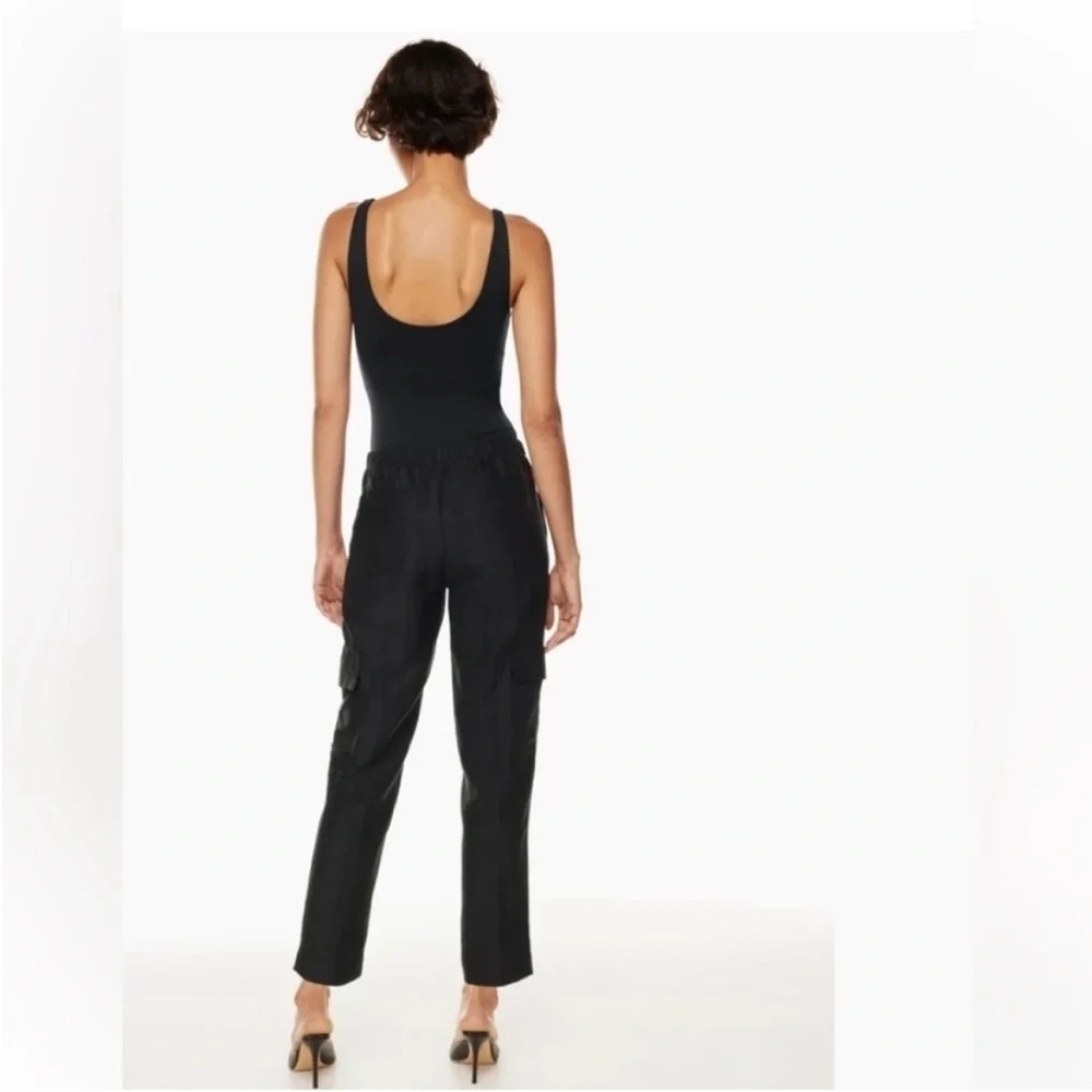 Aritzia babaton titan